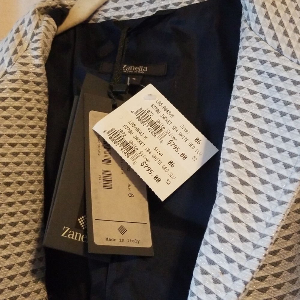 Jacket - Picture 3 of 4